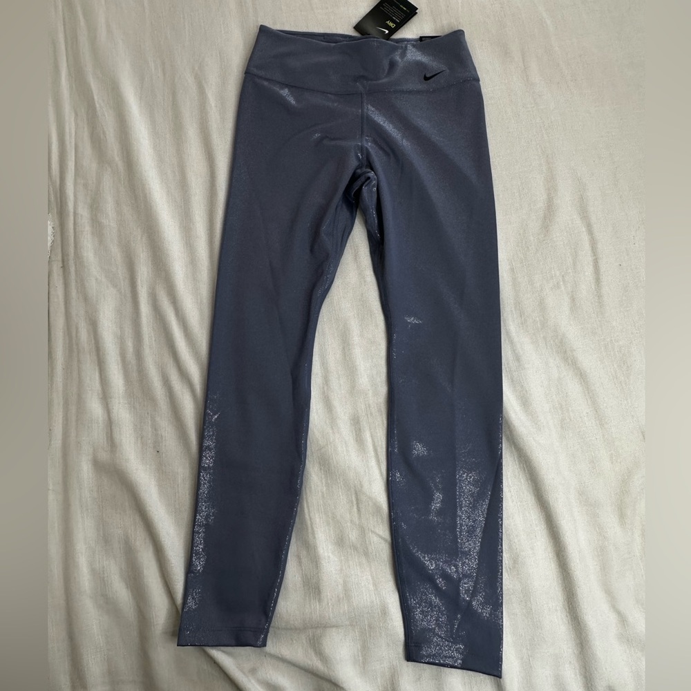 NWT Nike leggings